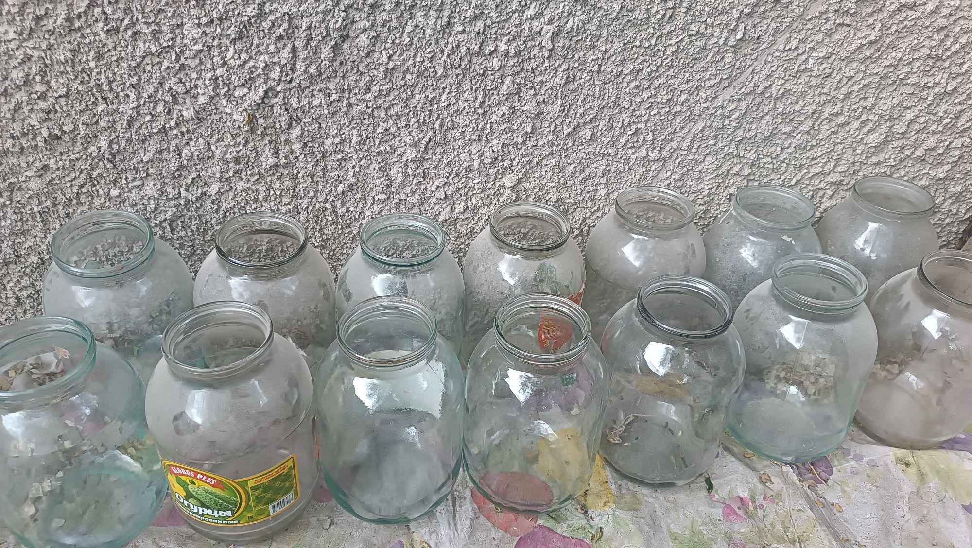 Продам банки срочно