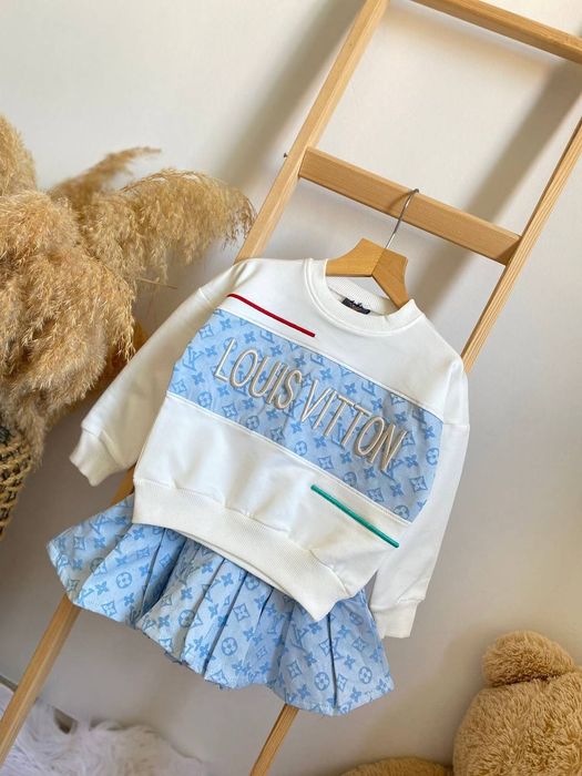 Сет от 2 части LV