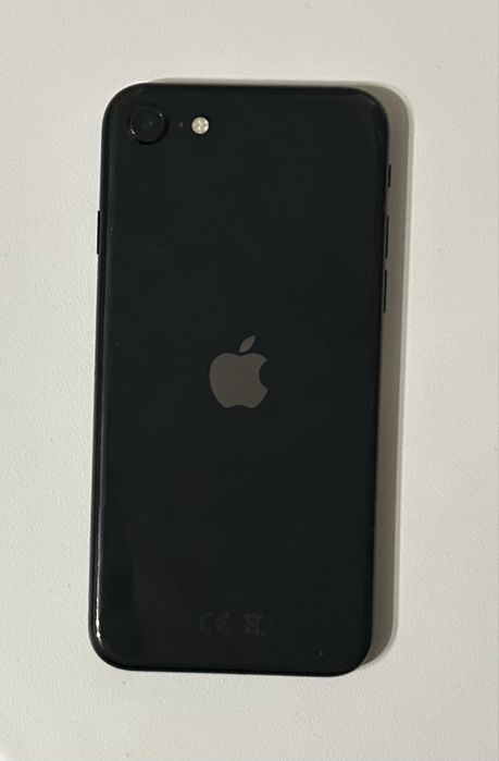 iPhone  SE  2020
