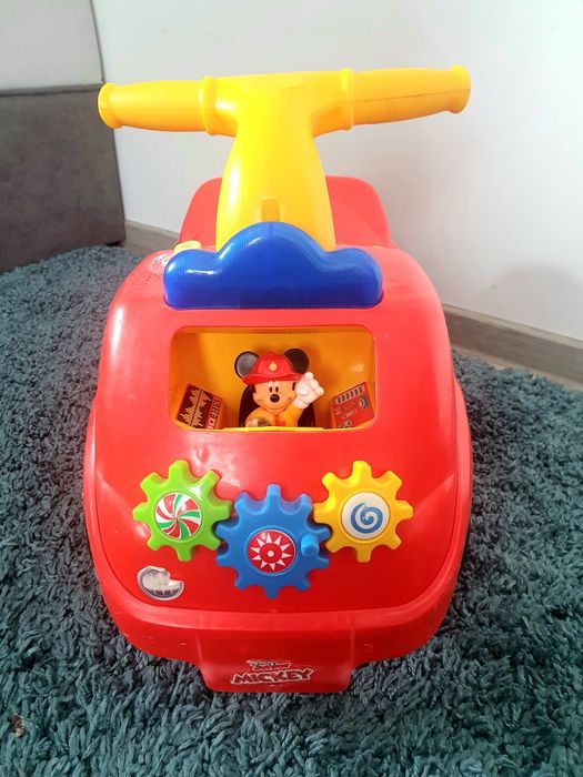 Mașinuță de pompieri