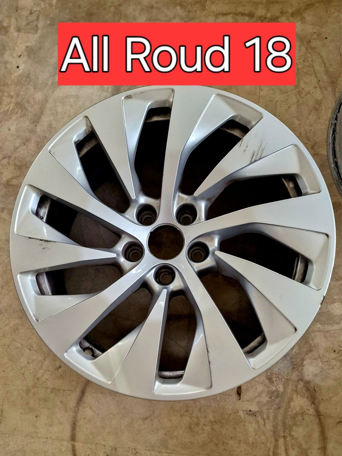 Audi 18 и 19 17 цола Mercedes Audi  5 комплекта . Замъка Ямбол
