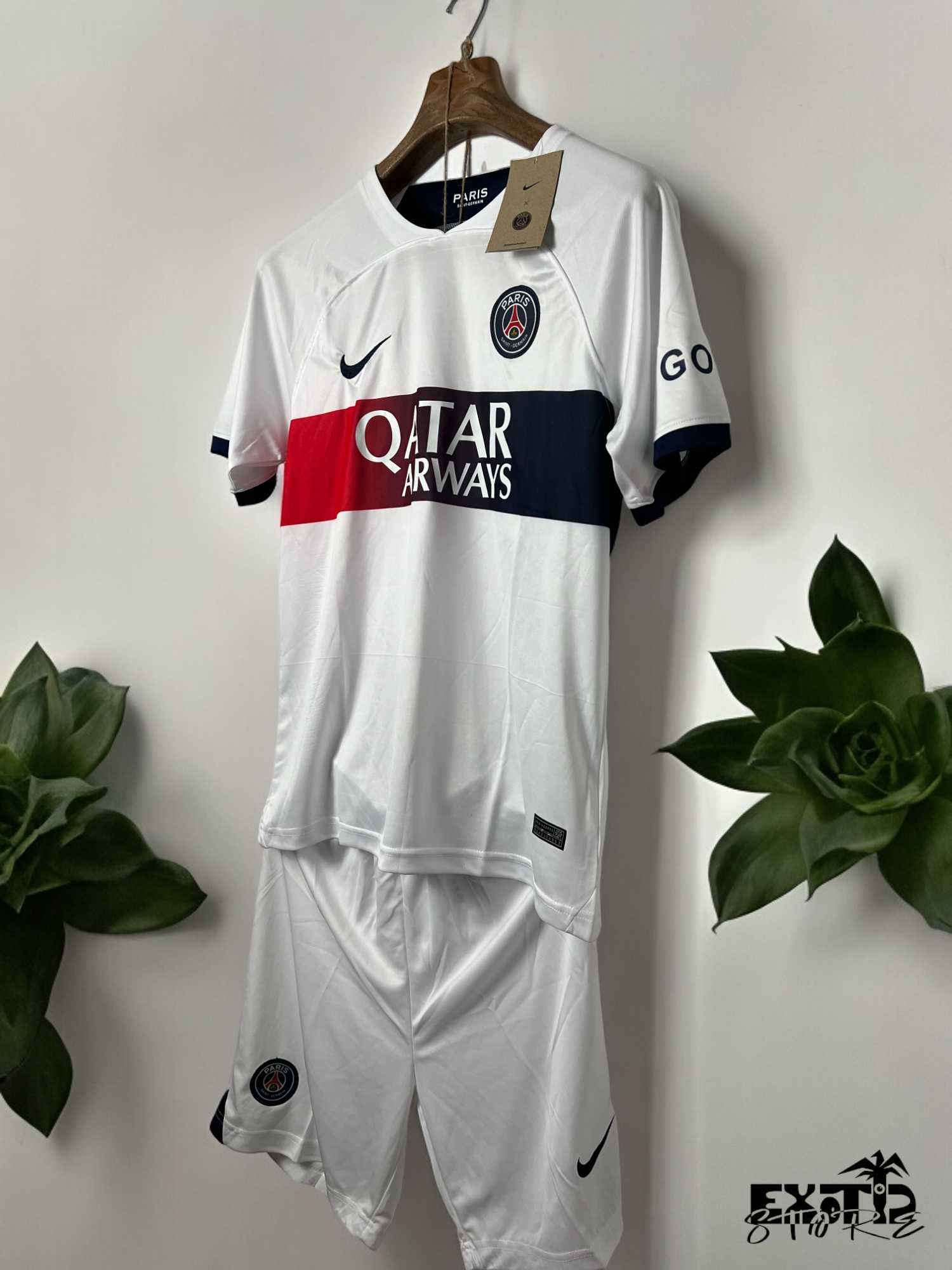 Tricou si short Nike PSG 23/24 Away