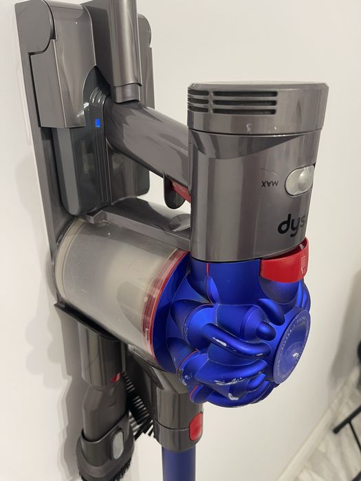 Aspirator Dyson V7