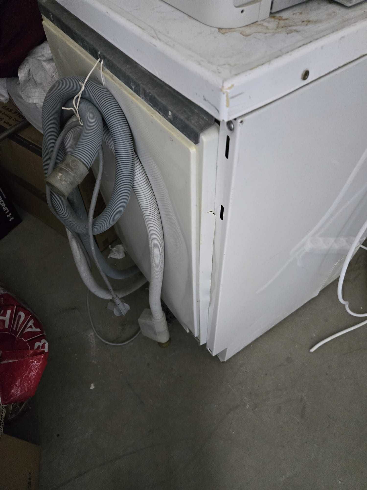 Съдомиялна машина AEG 60cm безплатно