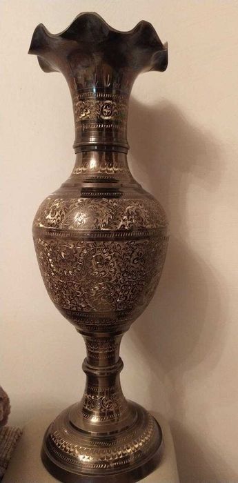 Ваза индийская ручной работы