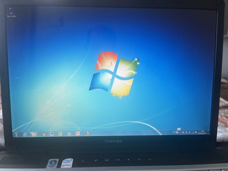 Toshiba Satellite P205-S7402 лаптоп 16"