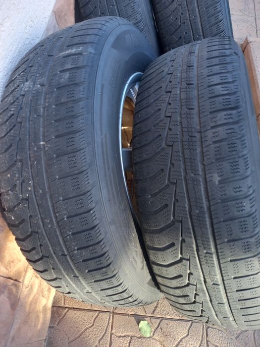 Jante Hyundai IX35- anvelope iarnă 215/70/16