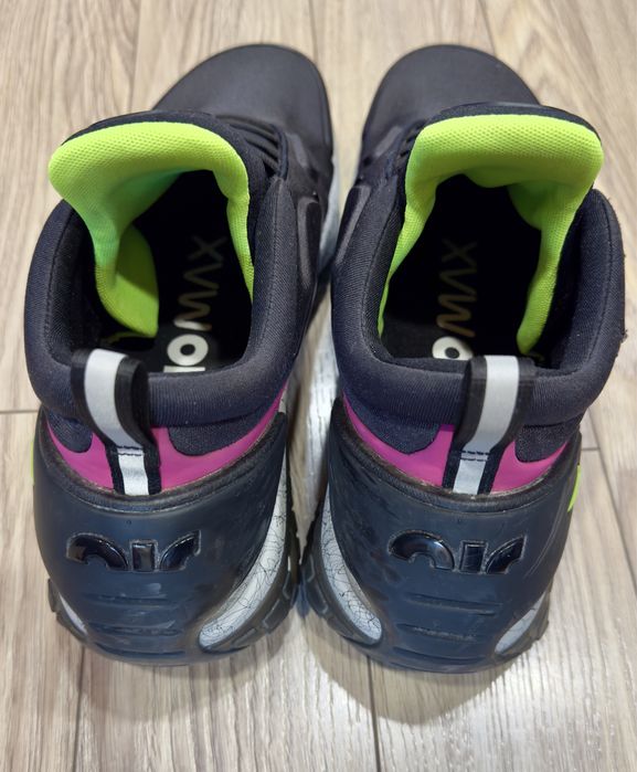 Nike auto adapt Max
