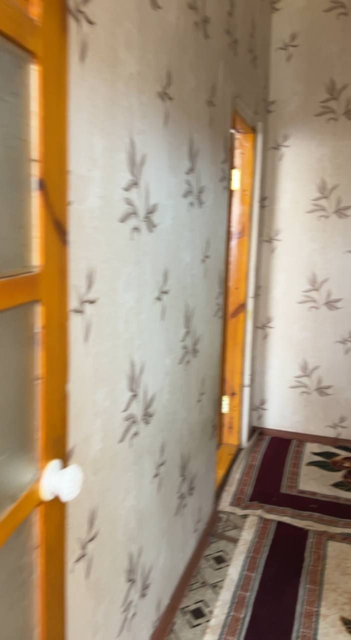 22-Maktab oldida Yangi bozor orqasi 3 etaj SROCHNA