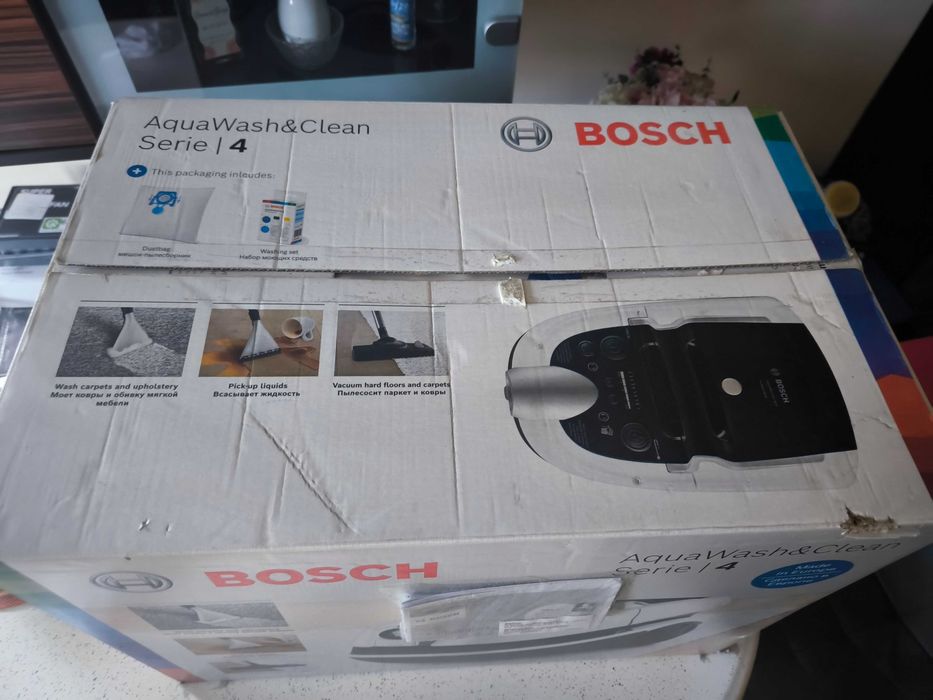 Aspirator BOSCH AquaWash&Clean