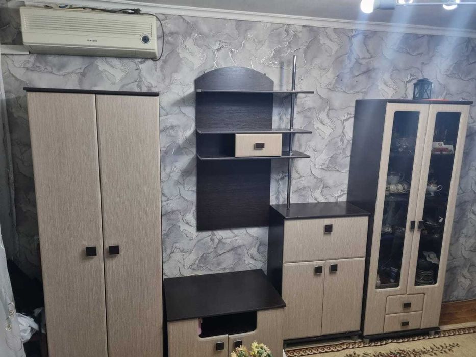 Продам срочно стенку