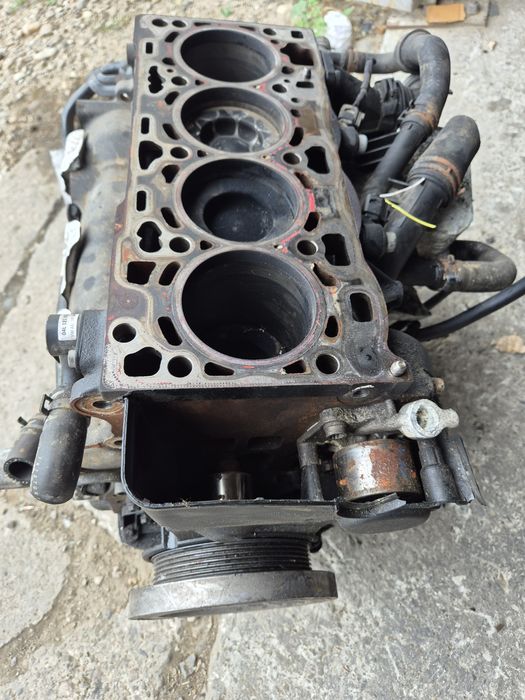 Motor fără chiuloasa vw t6 cod motor cxe bi turbo