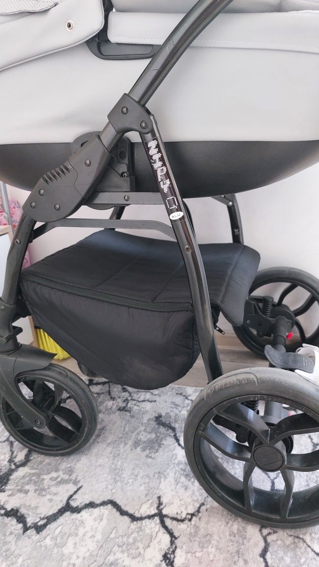 Количка Baby merc 2в1