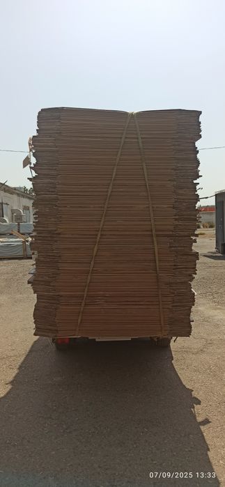 Makalatura bakalashka plastmassa.     Kitob.   Daftar   a4 lest