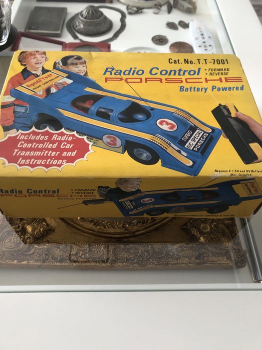 Стара играчка Младост