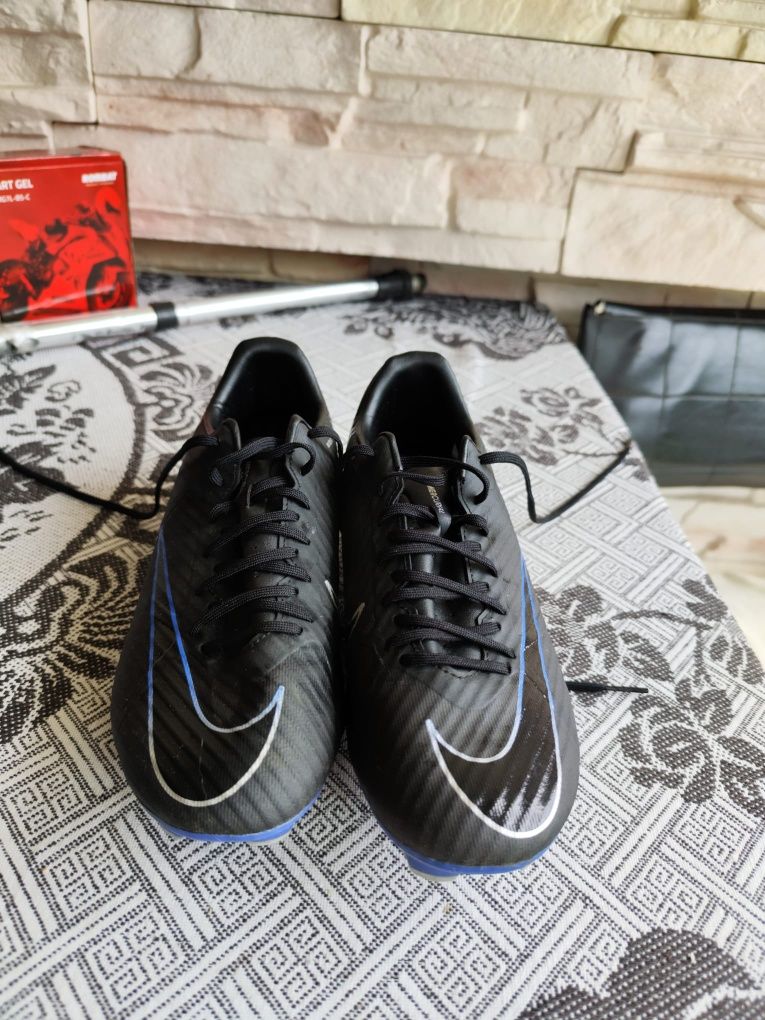 Ghete de footbal Nike Mercurial Vapor 15 Marimea 40