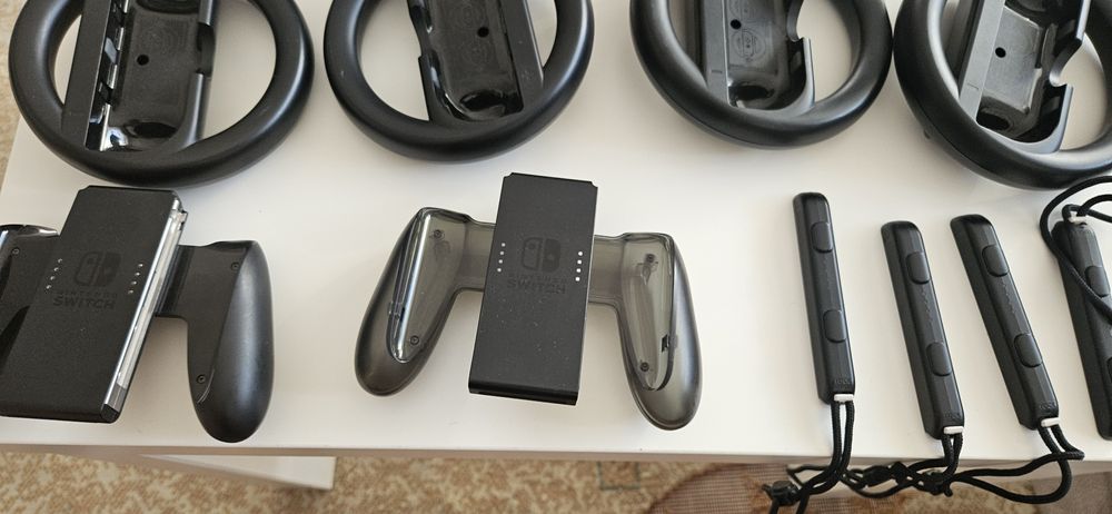 Nintendo Switch - cu multiple accesorii