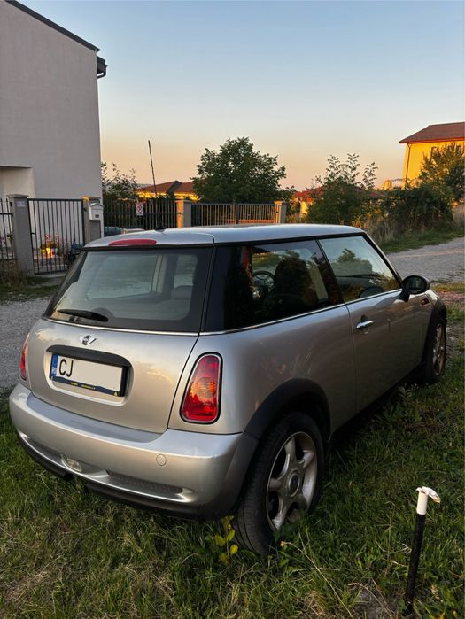 Mini One R50 - Necesita Reparatii