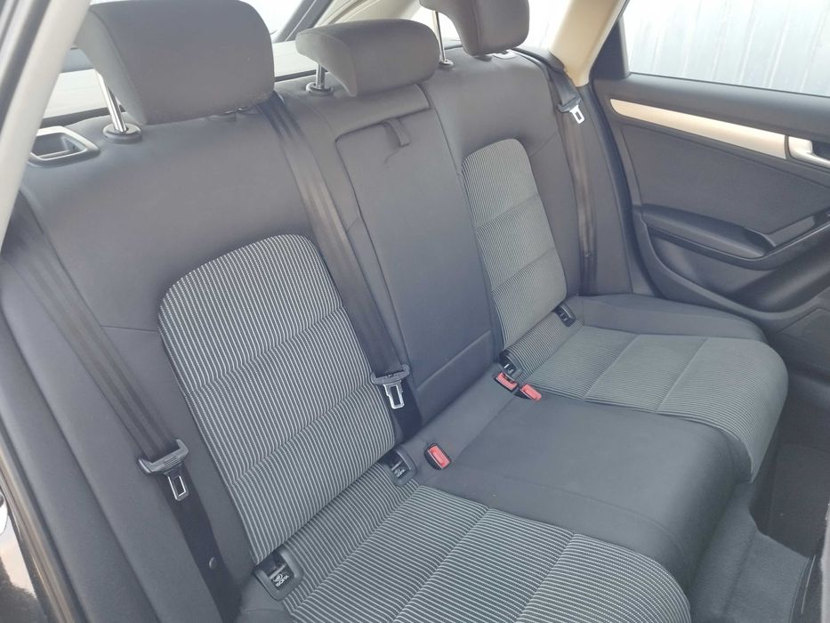 Audi A4 B8 2.0 TDI 143 cp CAGA An 2009