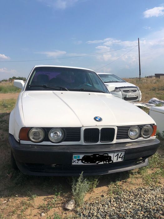 Продам БМВ 520 е34