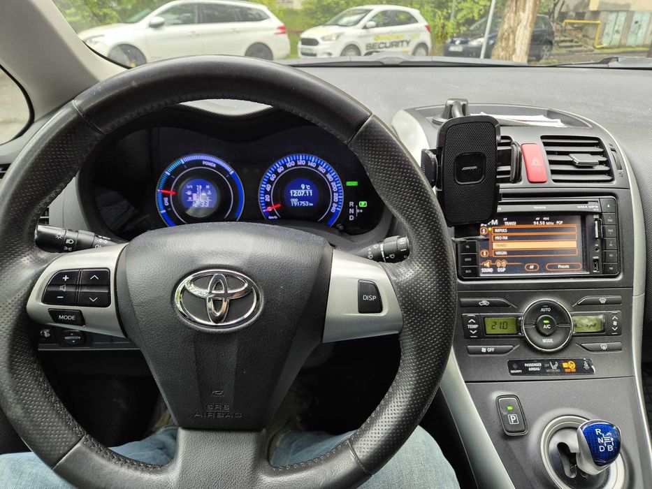 Vand Toyota Auris