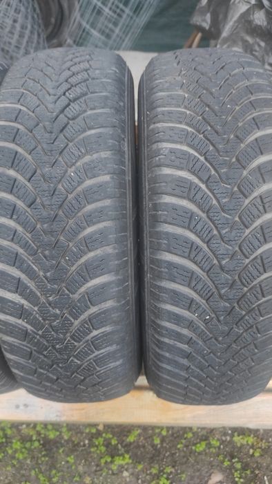 Зимни гуми 195/65/15