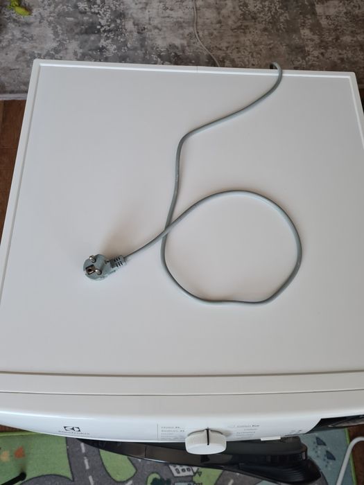 Uscator de rufe Electrolux PerfectCare800