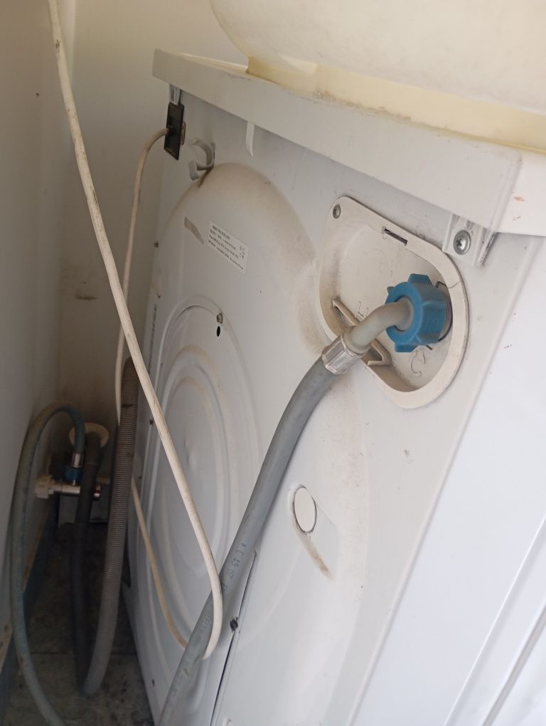 Indesit  modeli kirmoshina