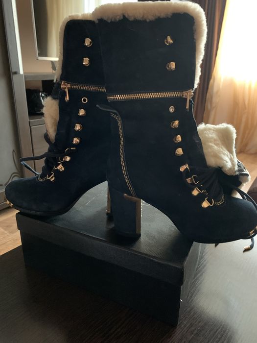 Сапожки ботинки женские