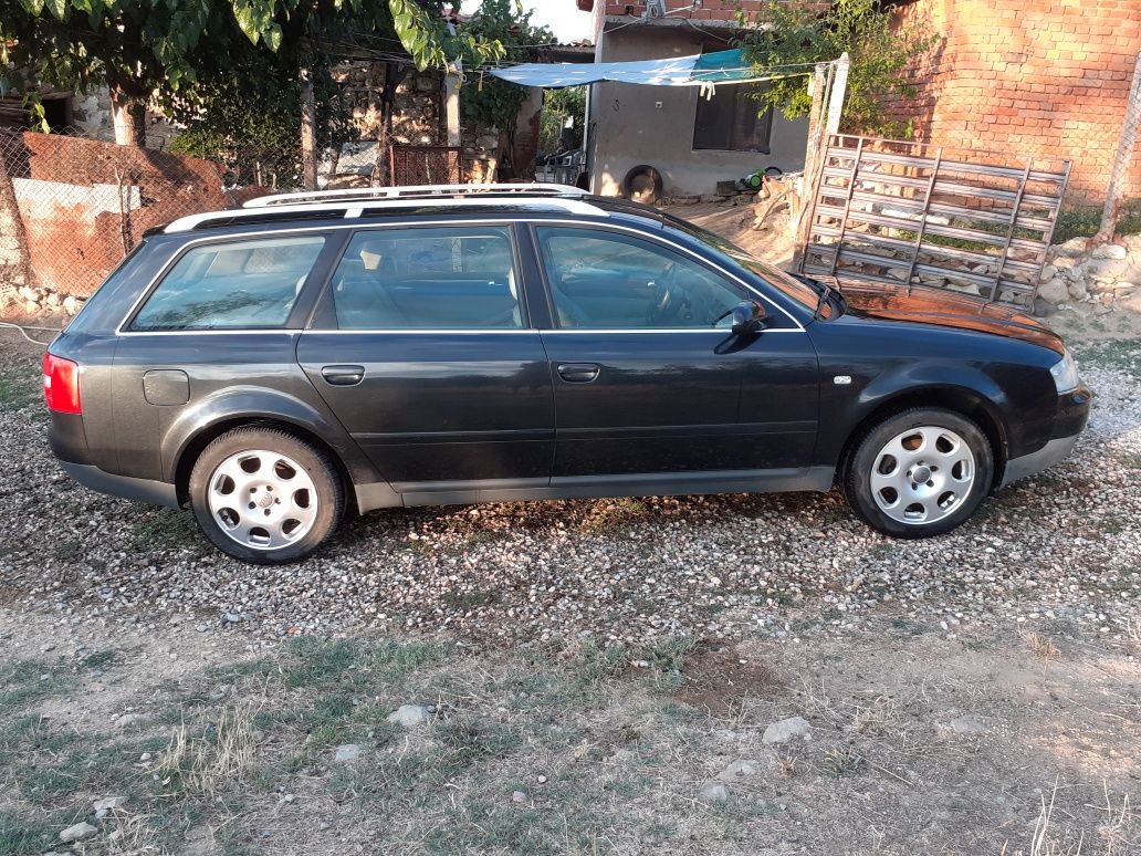 Audi A6 2003 година