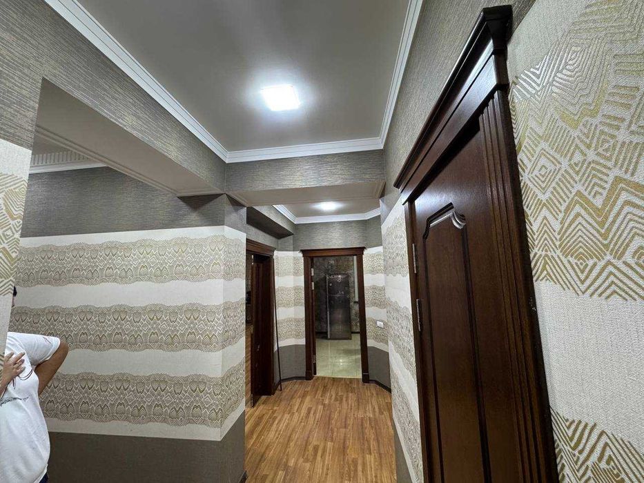 Сдаётся 4-комнатная квартира на Ц1 Японское посольство