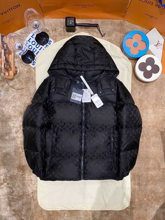 Geaca cu puf Louis Vuitton Premium