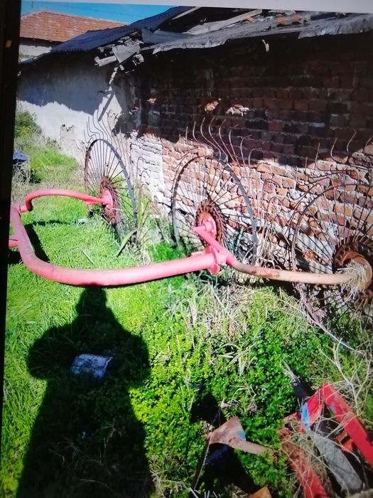 Продавам турски плуг 4. 25