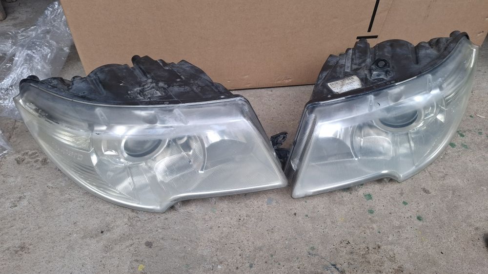 Set Faruri Skoda Superb 2