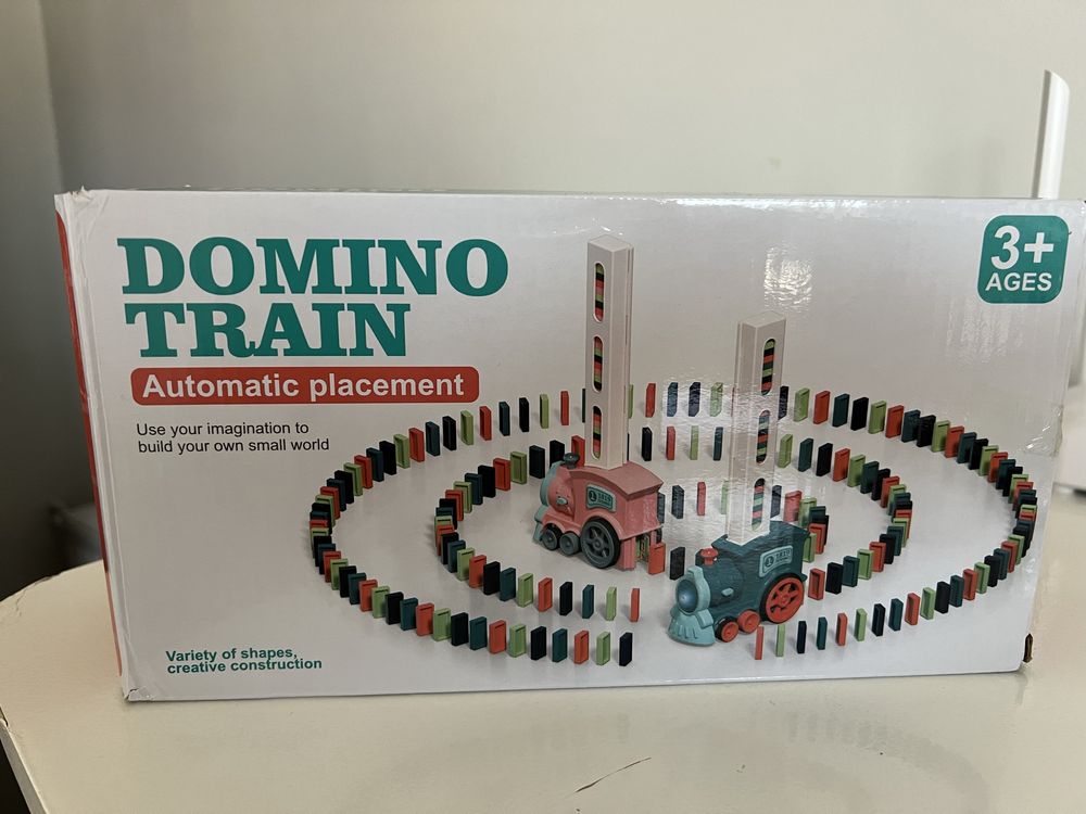 Domino train tren de jucarie electric cu efecte sonore albastru