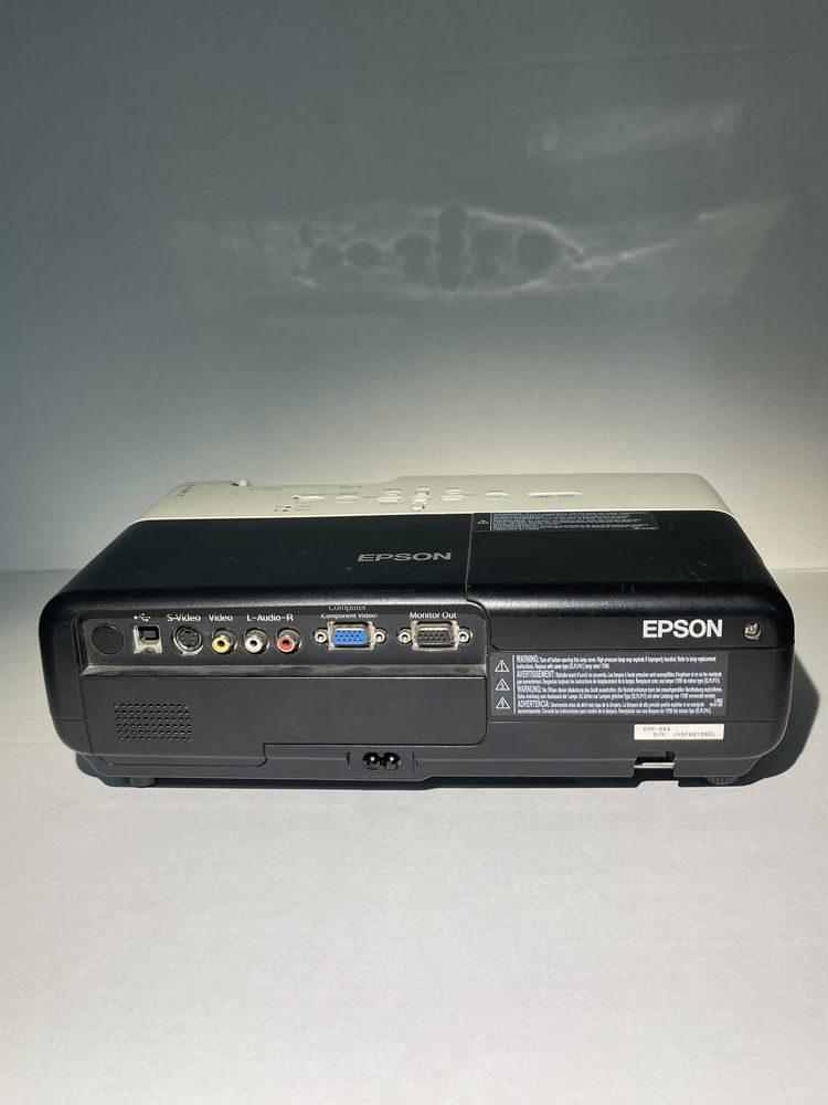 Продается Epson EB-S62