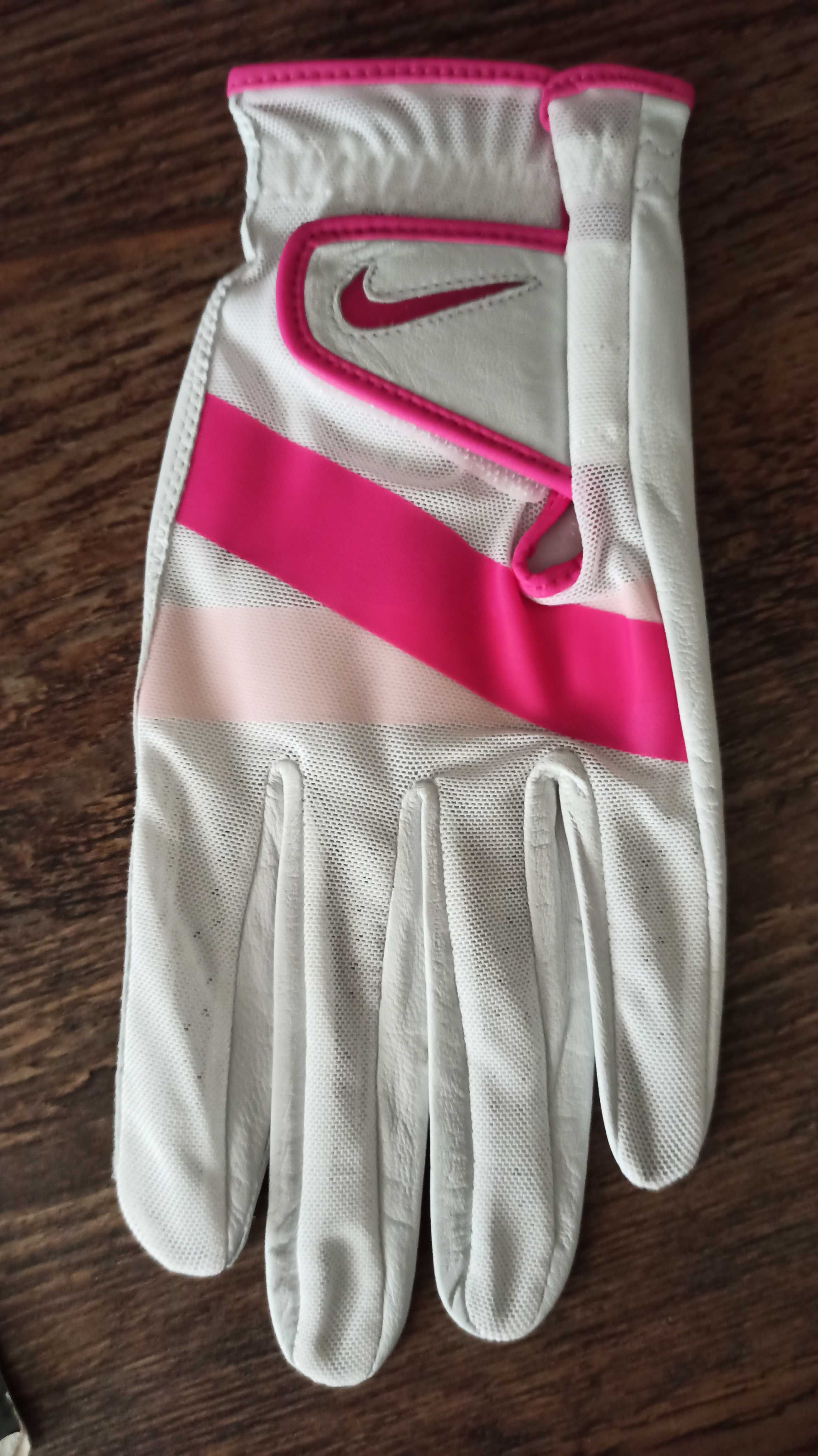 Дамска ръкавица за голф Nike