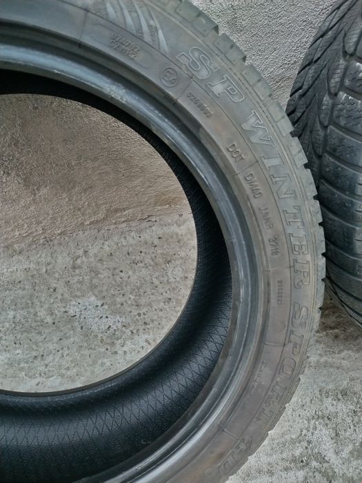 Anvelope iarna dunlop 225/50 r17