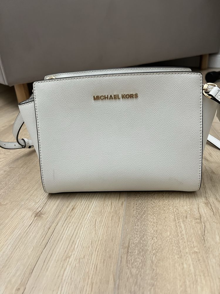 Продам сумку Michael Kors