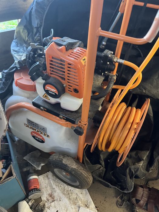 Atomilor villager vs30