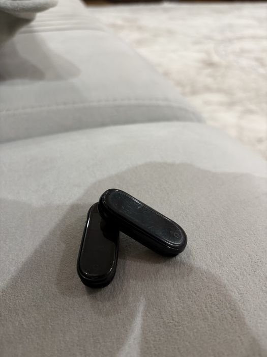 Mi Band 4 и 5.