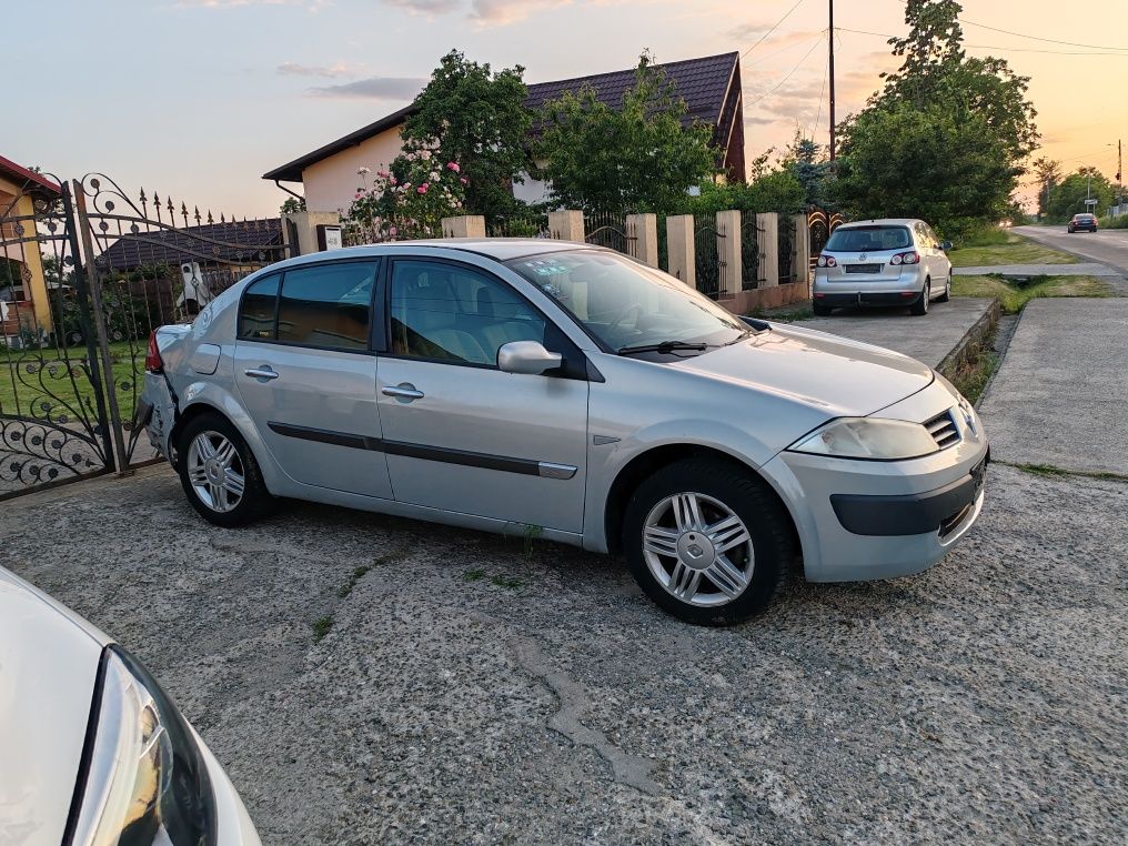 Megan dezmembrez 1,5dci euro3