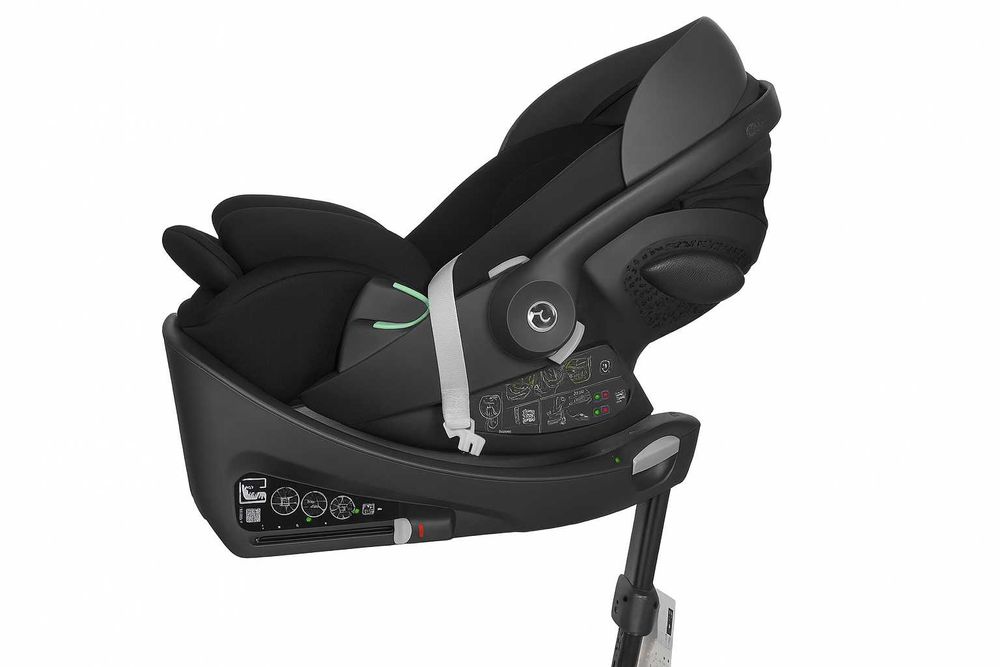 Бебешко кошче за кола Cybex Cloud Z I-size с база  КАТО НОВО