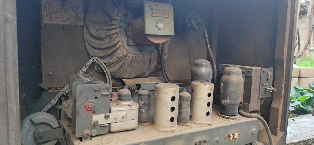 Ретро лампово радио олимпия olimpia 552 WU