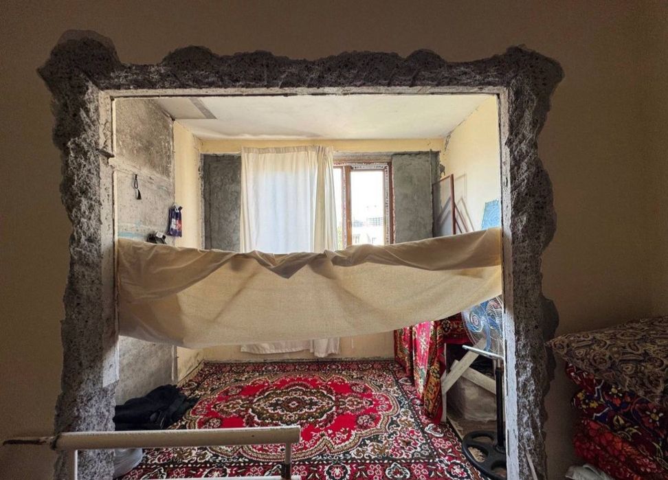 Срочно Продаётся Кушбеги 1/5/5 без ремонта локации топ !