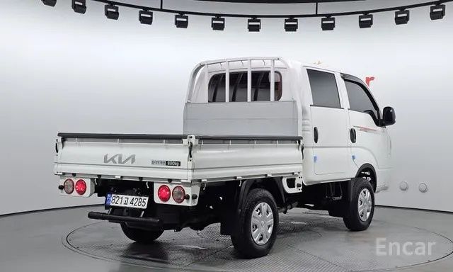 Kia Bongo 4WD 2024 Koreadan zakazga obkeberamiz Eʼlonni oʻqing