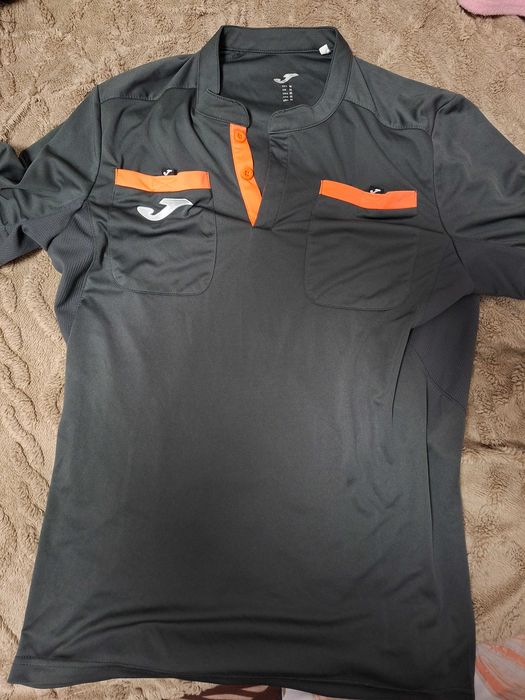 Tricouri de arbitru fotbal! 3 bucăți la pachet.Se pot vinde si separat