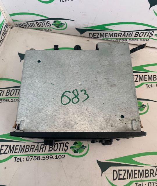 Radio cd cu cod Dacia Logan prima generatie