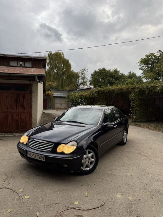 Mercedes C220  2.2 CDI