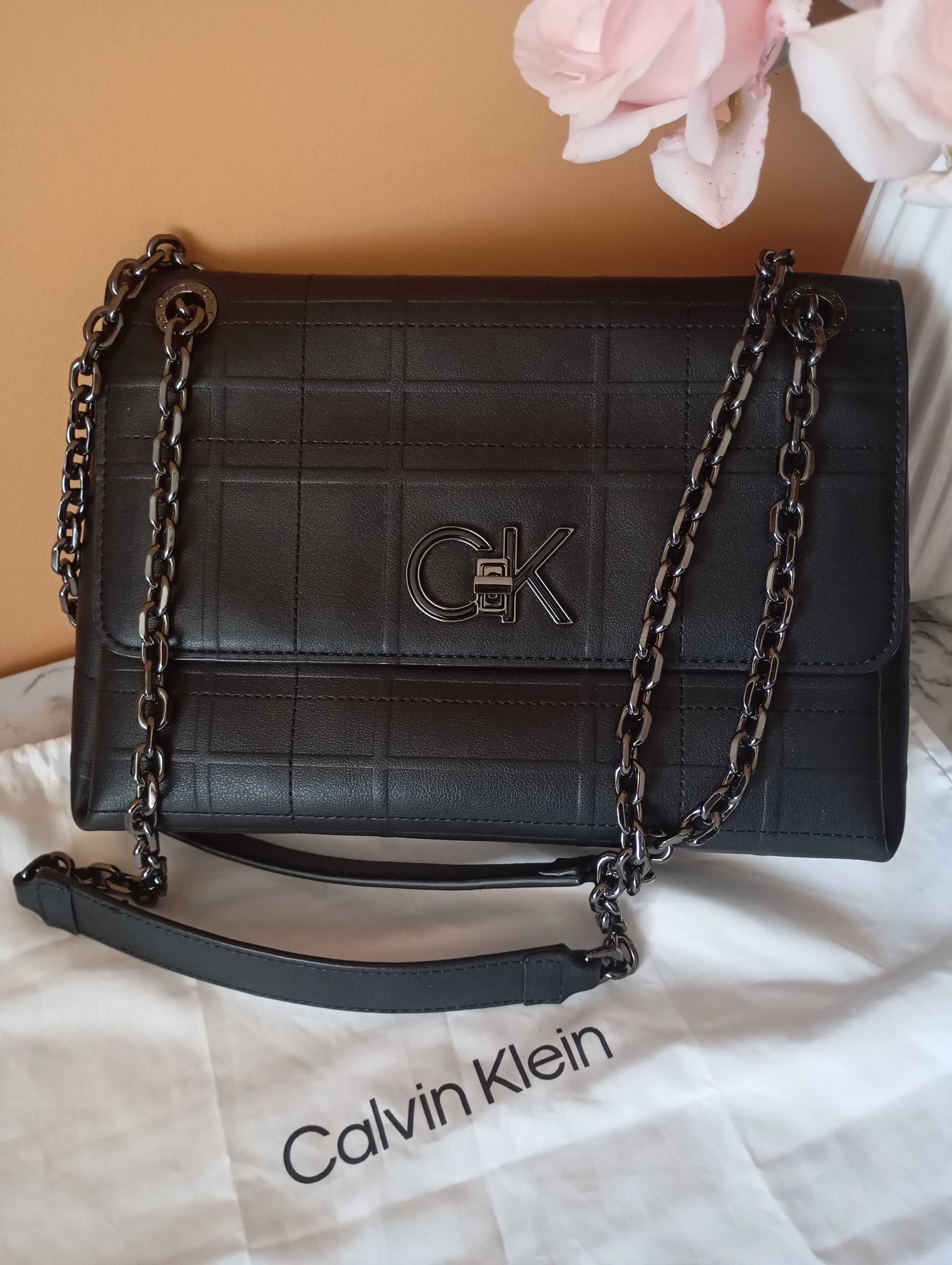 Дамска чанта Calvin Klein Re-Lock Ew Conv Xbody Quilt K60K609682.